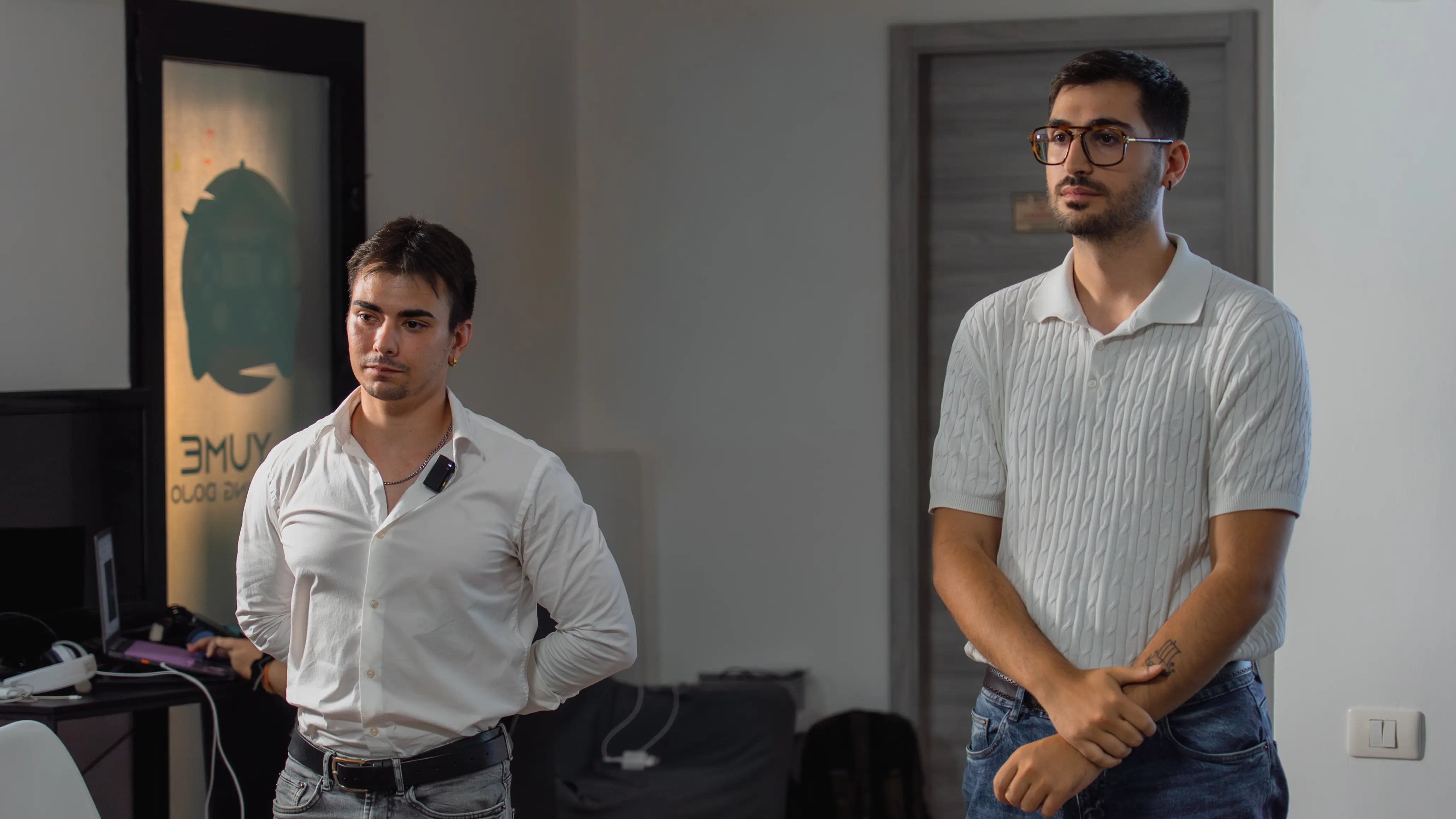 Presentazione di Enrico su hook, proof e CTA a Builder Island